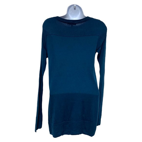 Women's Size XS Sweater Long Sleeve Buttons Bottom Sides Design By-Toad & Co. - Picture 4 of 4